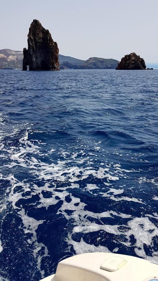 Lipari Blu Appartement Buitenkant foto
